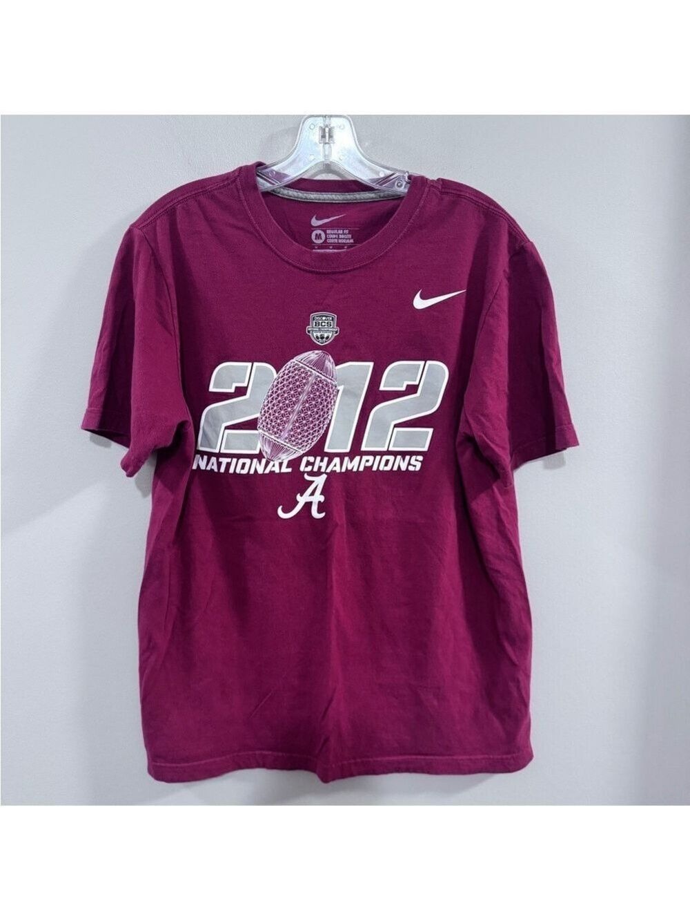 Men Nike University of Alabama 2012 National Champions  Regular Fit Tee. Size M
